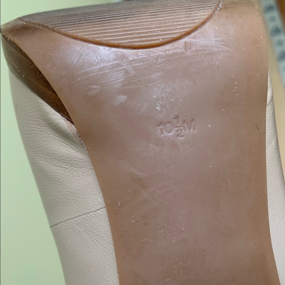 Nine West Natural tan color real leather shoes with platform heels US size 10.5 - Picture 9 of 9